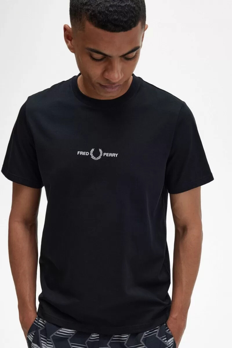 fred perry broderad herr t-shirt svart