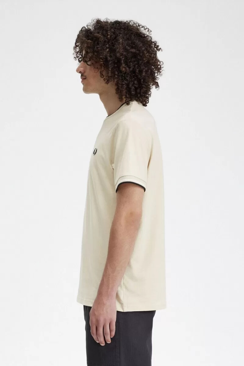 fred perry twin tipped herr t-shirt havregryn beige svart