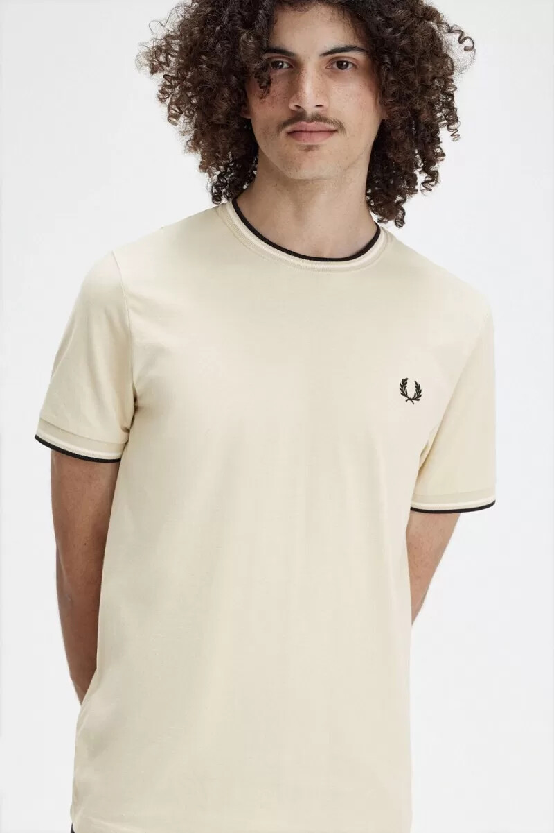 fred perry twin tipped herr t-shirt havregryn beige svart
