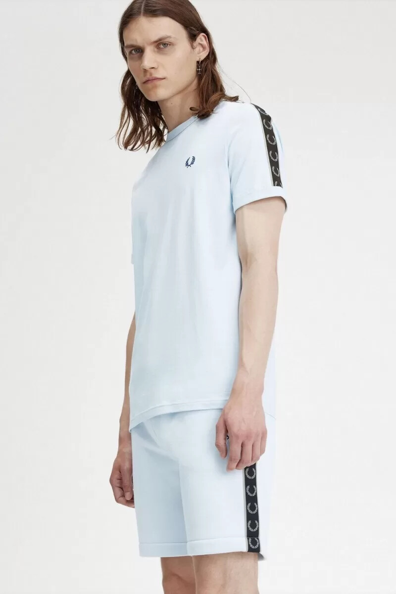 fred perry contrast tape ringer herr t-shirt ljus aqua varm grå