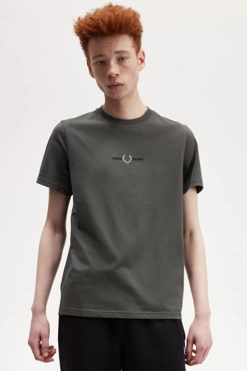 fred perry broderad herr t-shirt field green