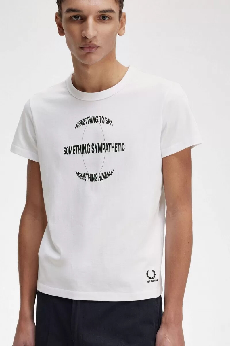 fred perry mönstrad slim-fit herr t-shirt vit