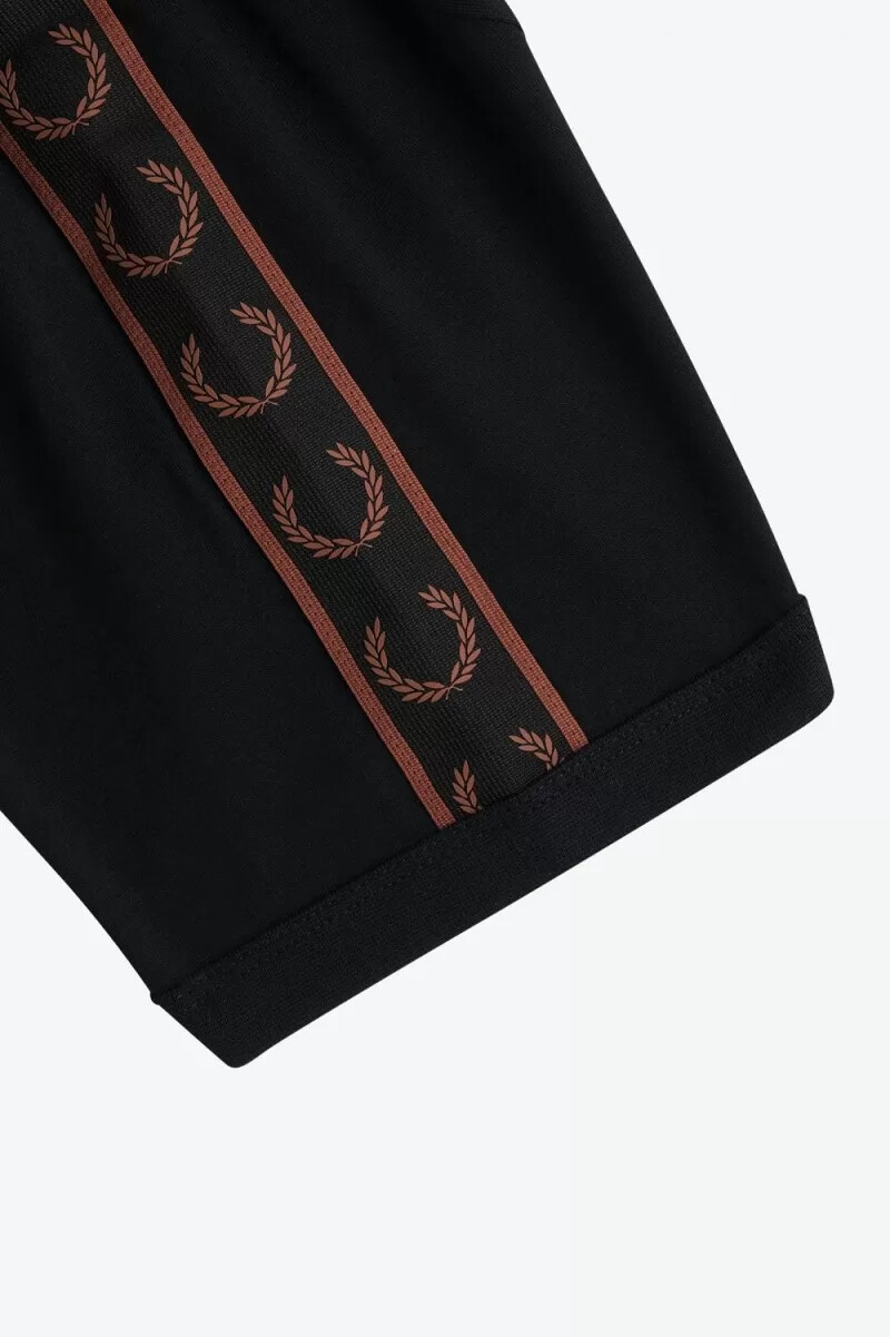 fred perry contrast tape ringer herr t-shirt svart whiskybrun