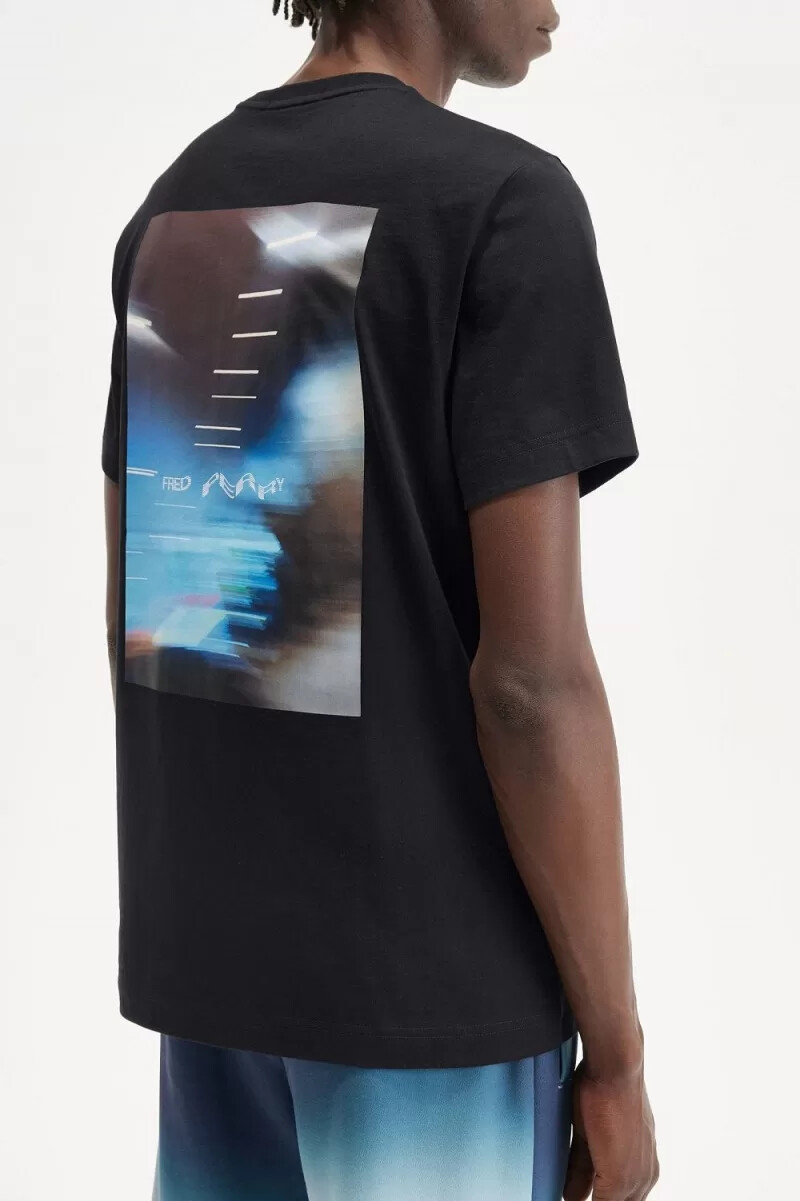 fred perry abstract graphic herr t-shirt svart vit