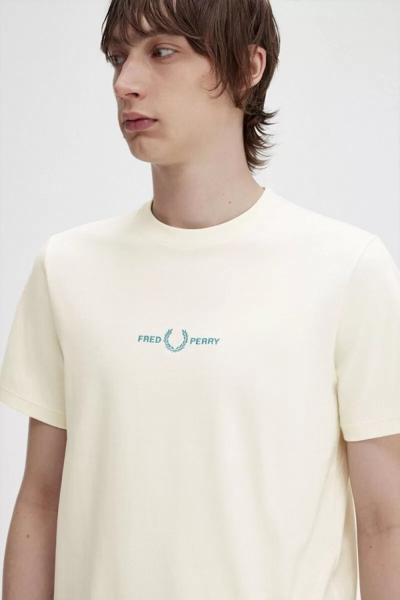 fred perry broderad herr t-shirt beige