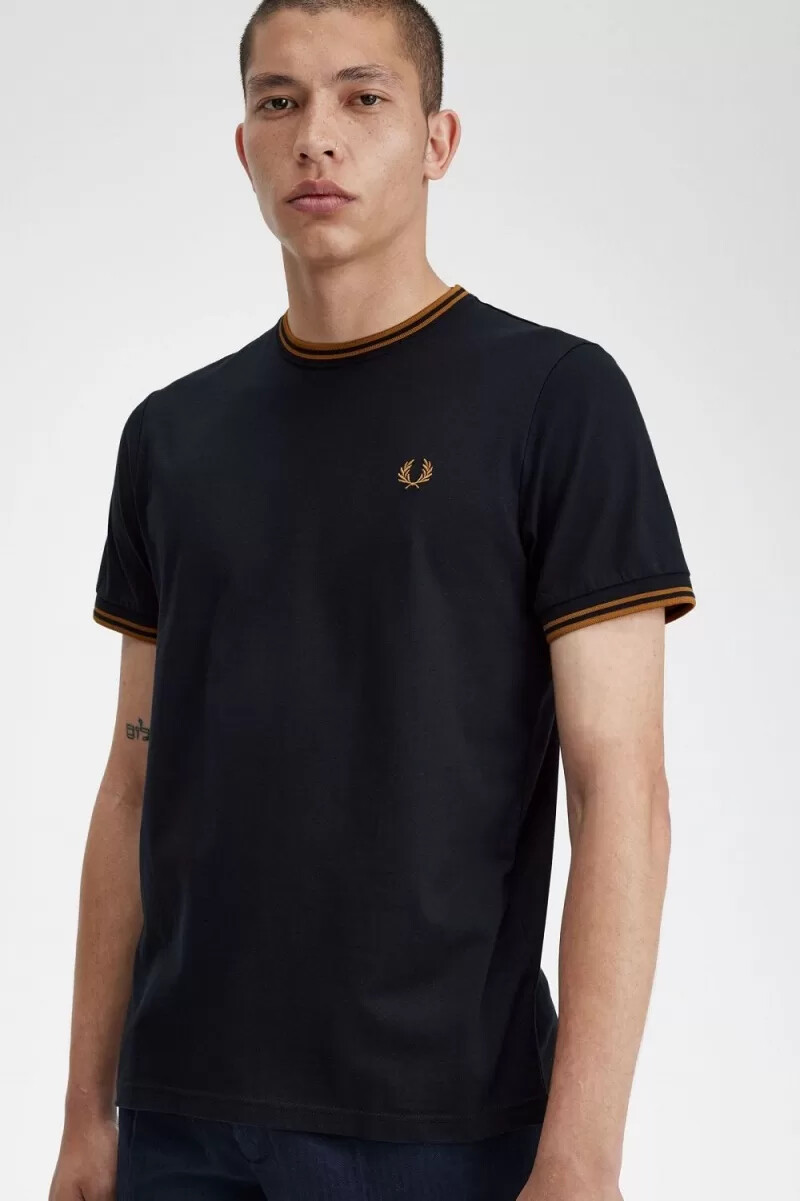 fred perry twin tipped herr t-shirt marinblå mörk kaffe