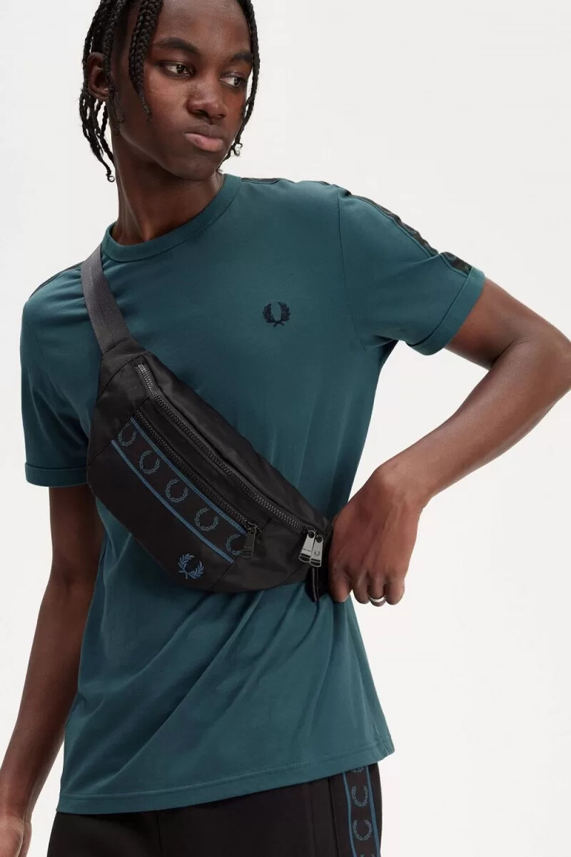 fred perry contrast tape ringer herr t-shirt petrolblå svart