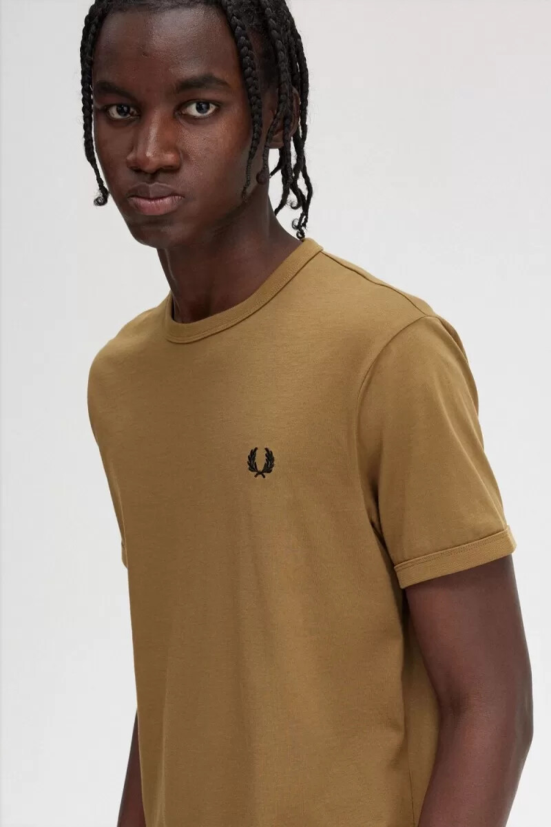 fred perry ringer herr t-shirt brun
