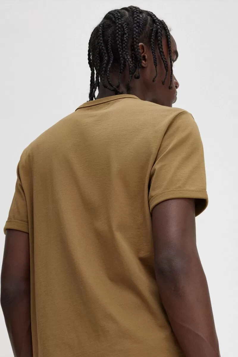 fred perry ringer herr t-shirt brun