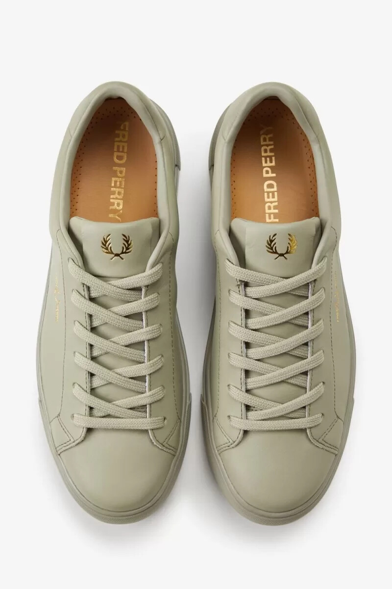 fred perry b71 herr tennisskor varm grå guld