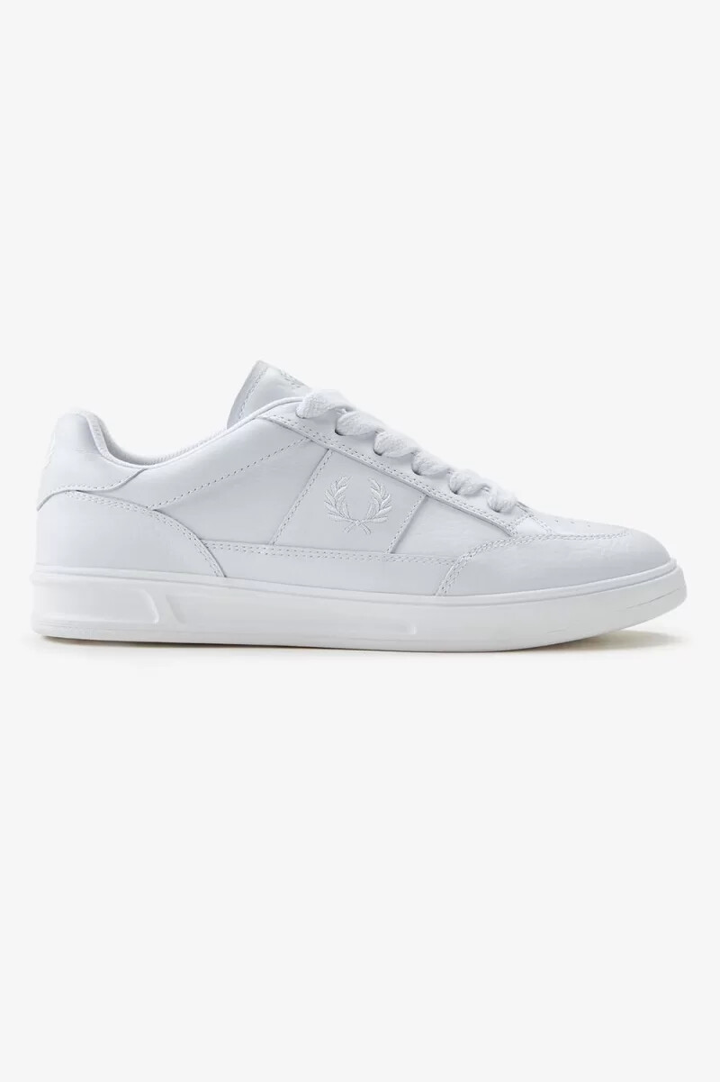 fred perry b440 herr tennisskor vita elfenben