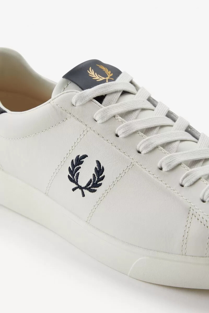 fred perry spencer herr tennisskor elfenbensvit
