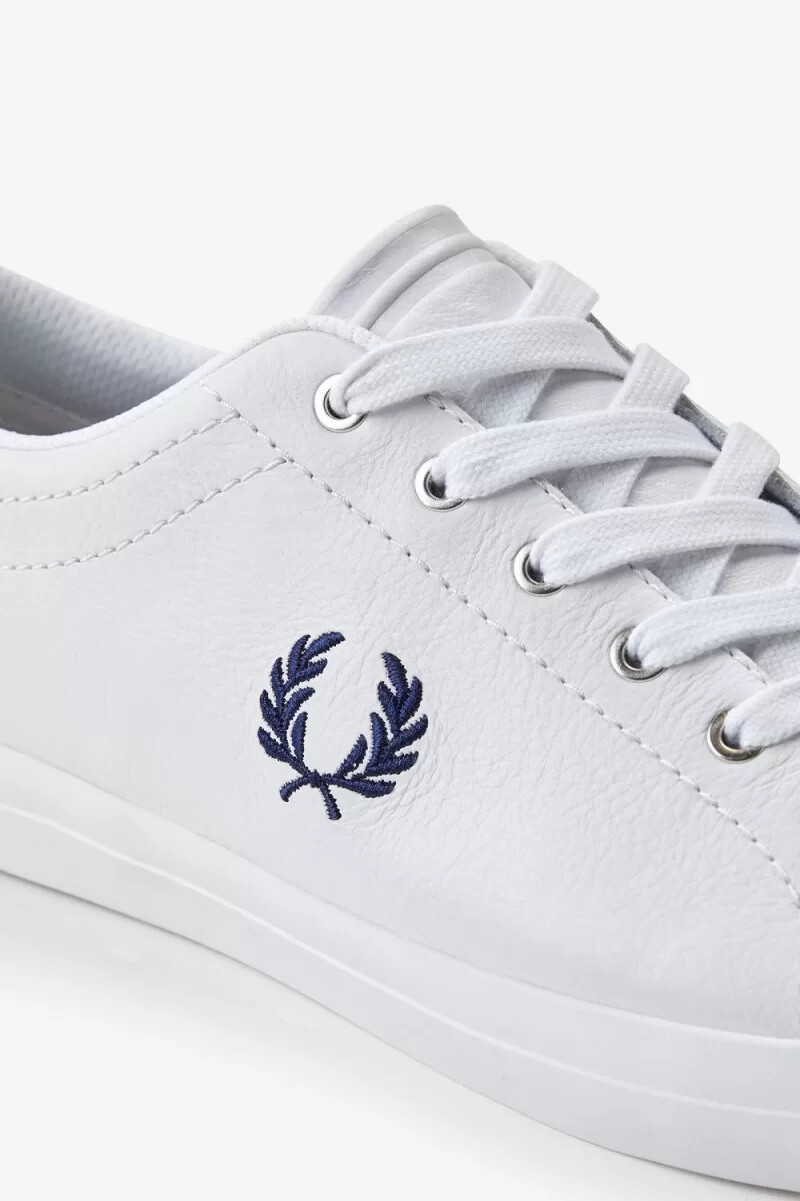 fred perry baseline herr tennisskor vita