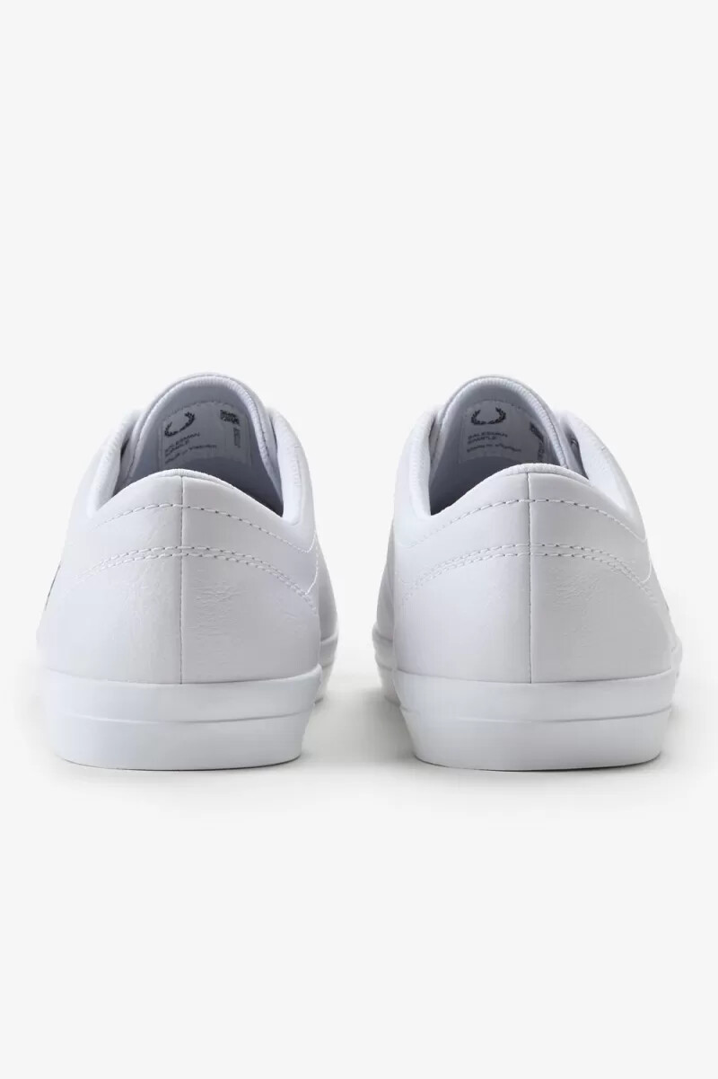 fred perry baseline herr tennisskor vita