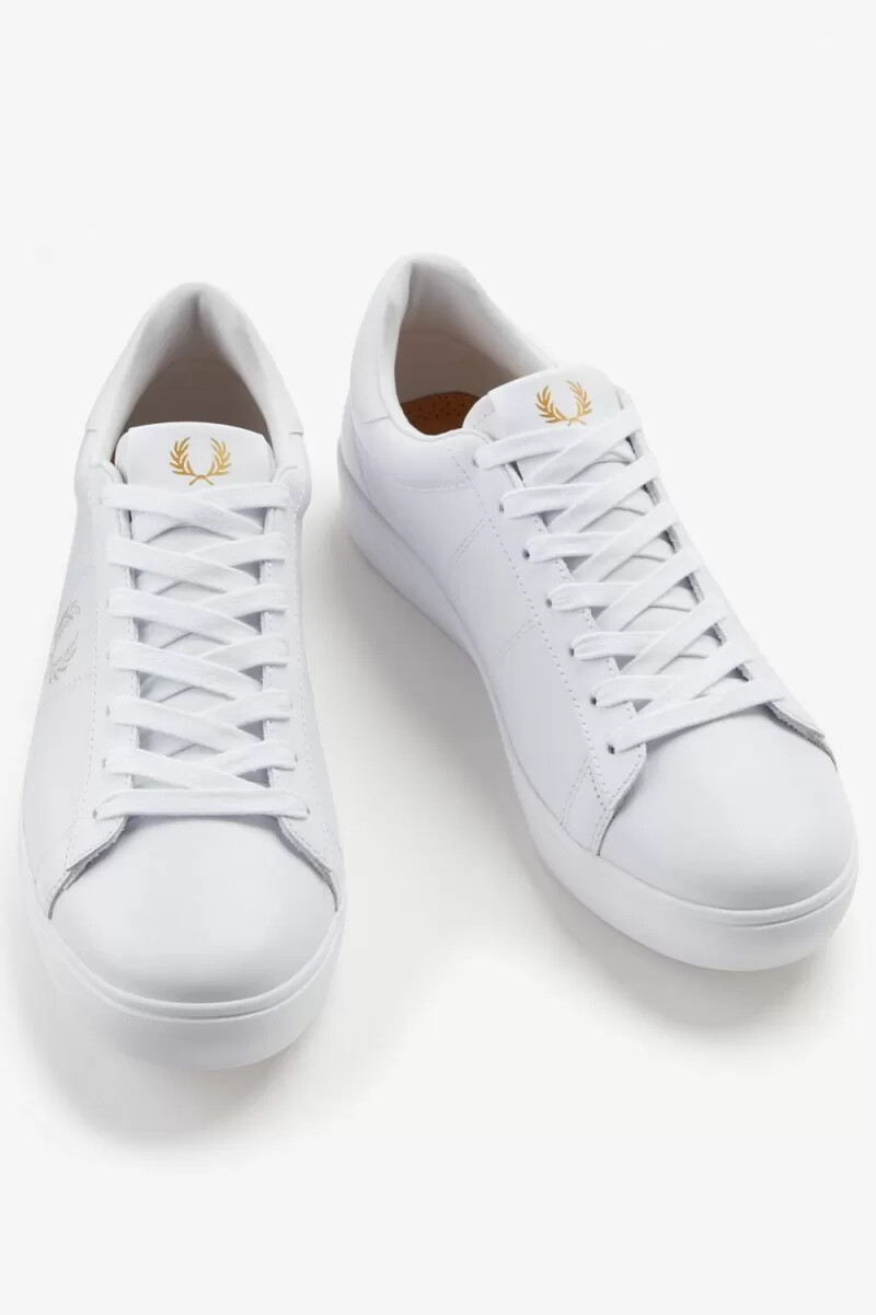 fred perry spencer herr tennisskor vita