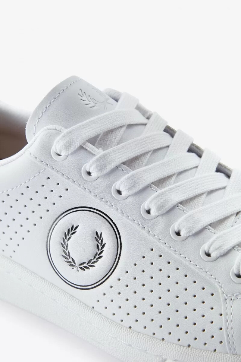 fred perry b721 herr tennisskor vita svarta
