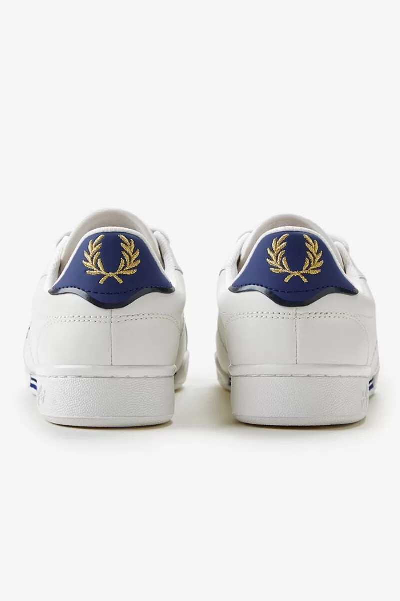 fred perry b722 herr tennisskor elfenben shaded cobalt