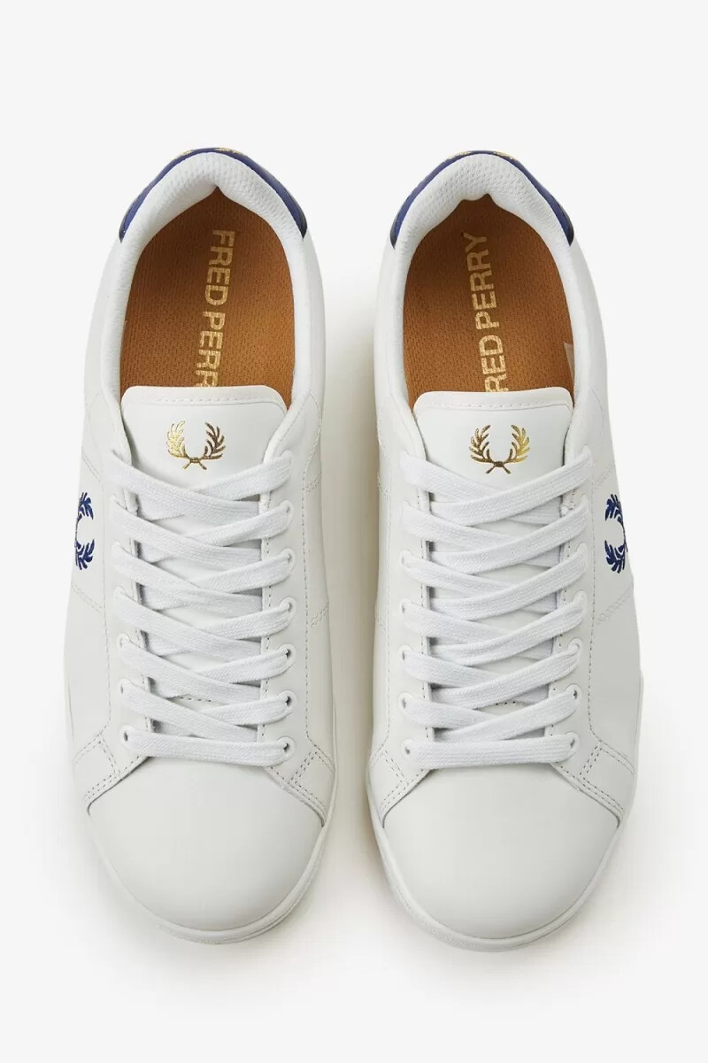 fred perry b722 herr tennisskor elfenben shaded cobalt