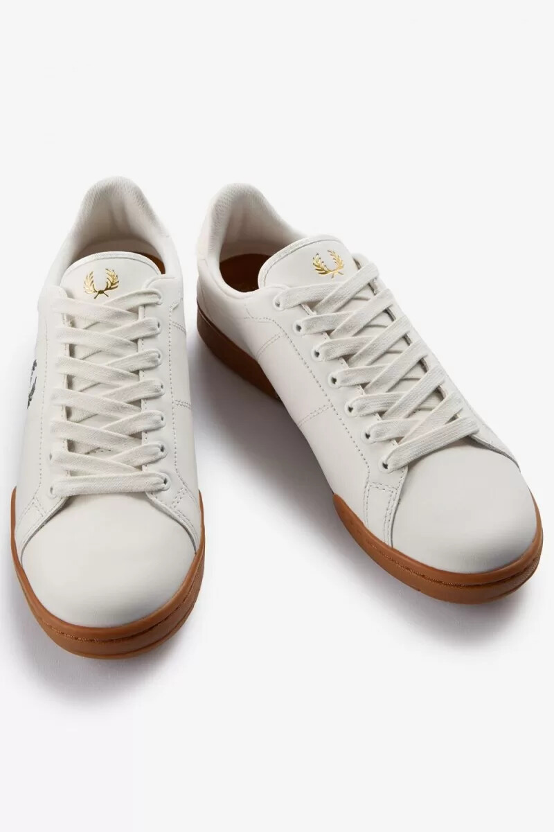 fred perry b722 herr tennisskor snövit fältgrön