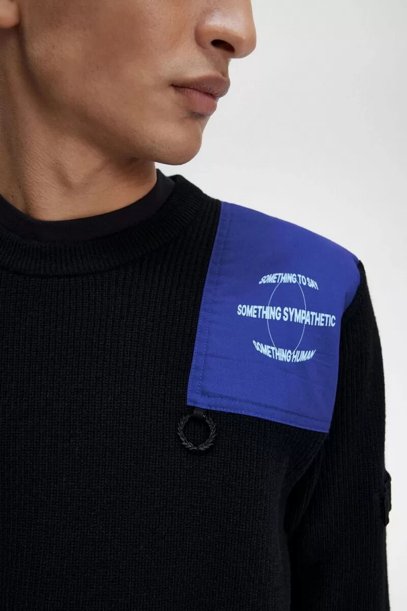 fred perry patch detail herrtröja svart