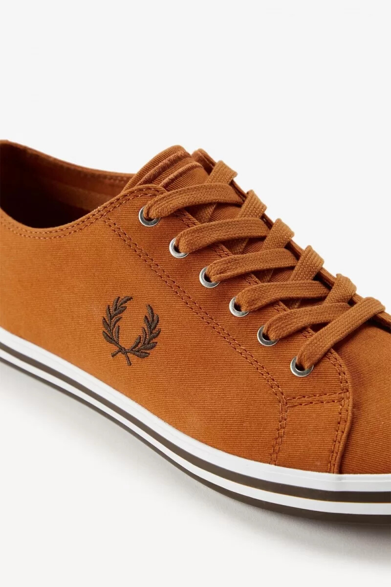 fred perry kingston herr plimsolls bruna