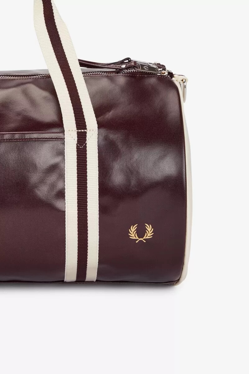 fred perry classic barrel herrväskor mörkröd beige